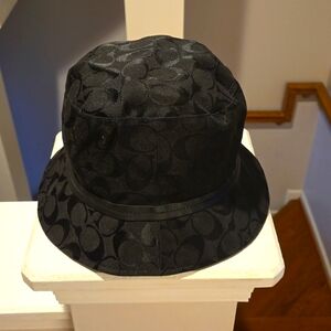 Logo Coach Bucket Hat